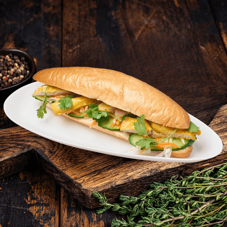 Bánh Mì Gà Nướng