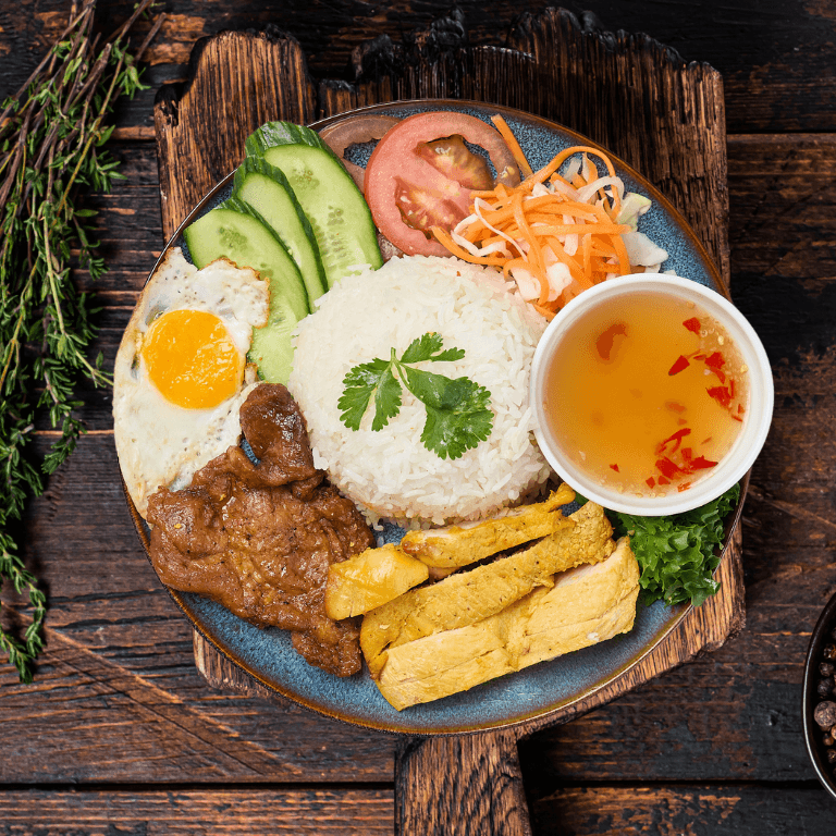 Cơm Gà Sườn